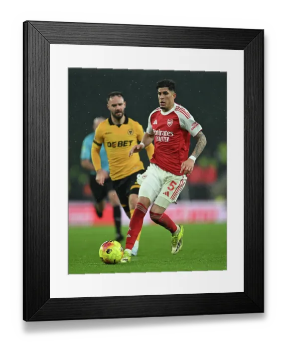 Framed Print : Wolverhampton Wanderers v Arsenal - Premier League Framed Print : Wolverhampton Wanderers v Arsenal - Premier League