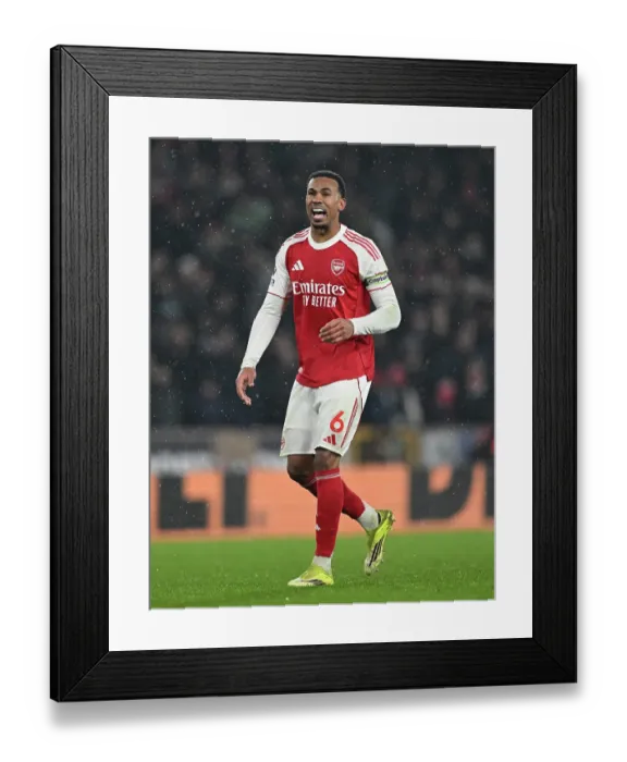 Framed Print : Wolverhampton Wanderers v Arsenal - Premier League Framed Print : Wolverhampton Wanderers v Arsenal - Premier League