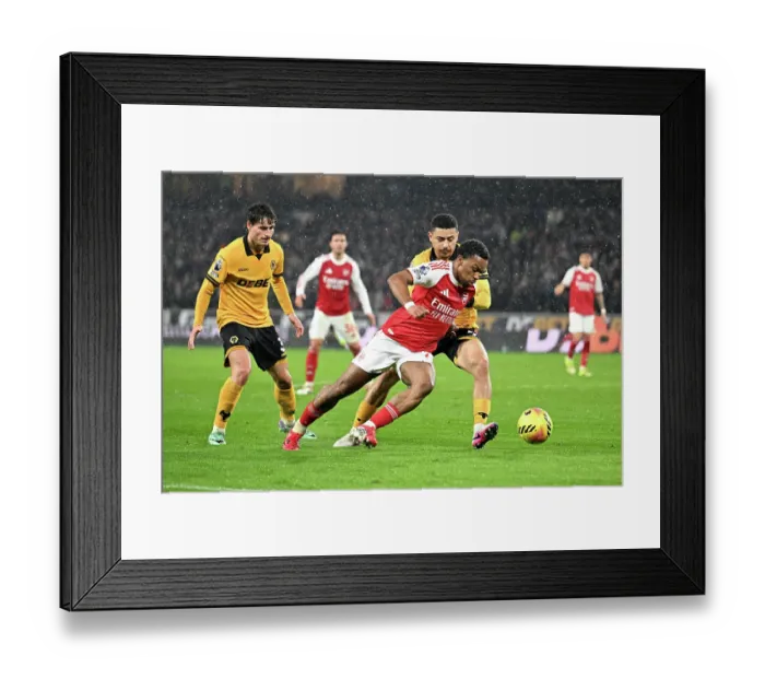 Framed Print : Wolverhampton Wanderers v Arsenal - Premier League