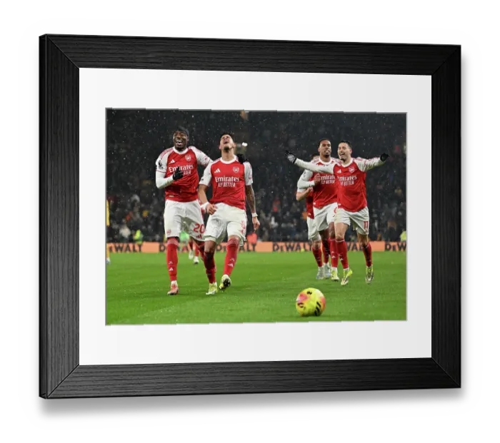 Framed Print : Wolverhampton Wanderers v Arsenal - Premier League Framed Print : Wolverhampton Wanderers v Arsenal - Premier League