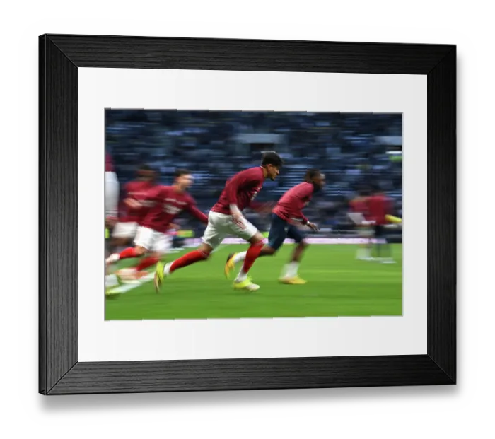 Framed Print : Tottenham Hotspur v Arsenal - Premier League
