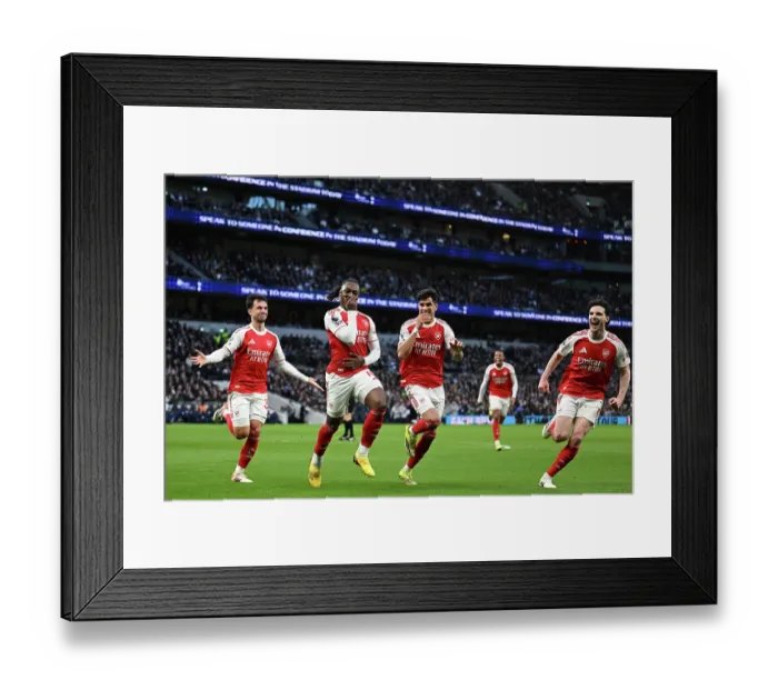 Framed Print : Tottenham Hotspur v Arsenal - Premier League