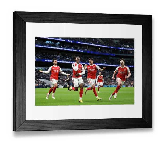 Framed Print : Tottenham Hotspur v Arsenal - Premier League
