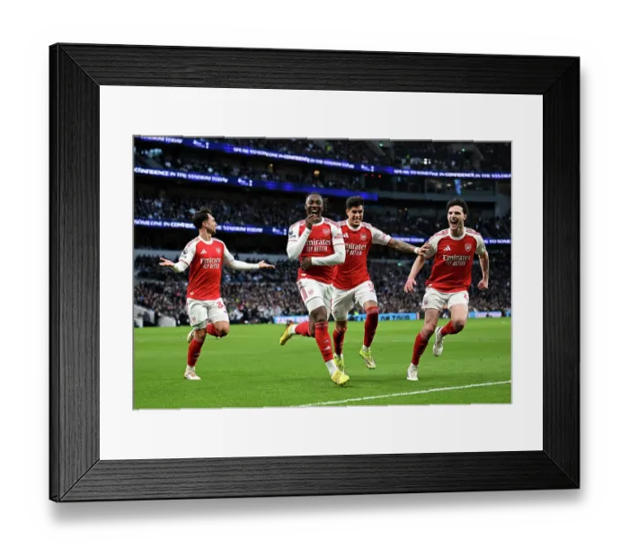 Framed Print : Tottenham Hotspur v Arsenal - Premier League