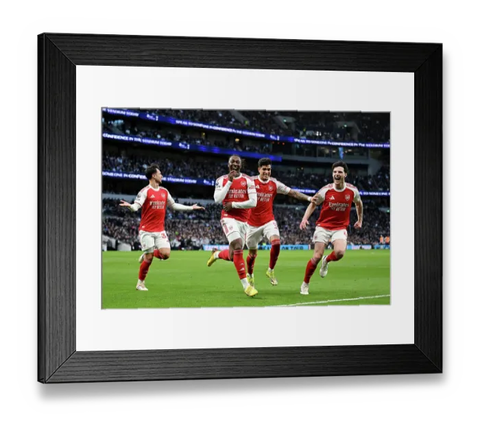 Framed Print : Tottenham Hotspur v Arsenal - Premier League