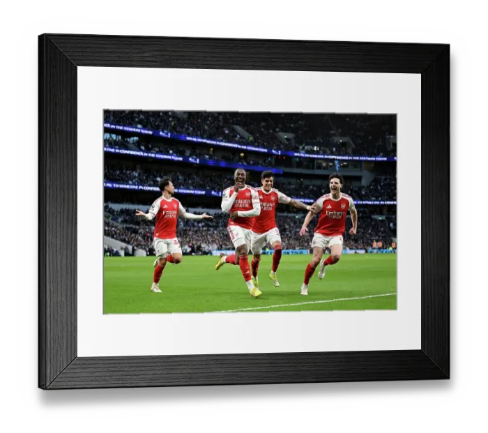 Framed Print : Tottenham Hotspur v Arsenal - Premier League