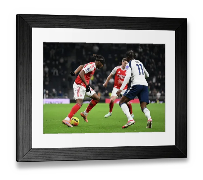 Framed Print : Tottenham Hotspur v Arsenal - Premier League Framed Print : Tottenham Hotspur v Arsenal - Premier League