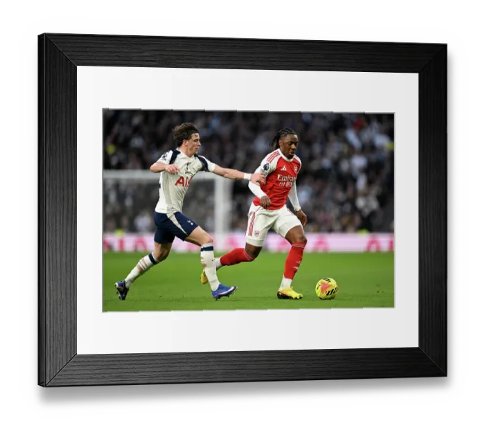 Framed Print : Tottenham Hotspur v Arsenal - Premier League