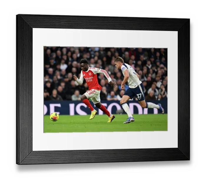 Framed Print : Tottenham Hotspur v Arsenal - Premier League
