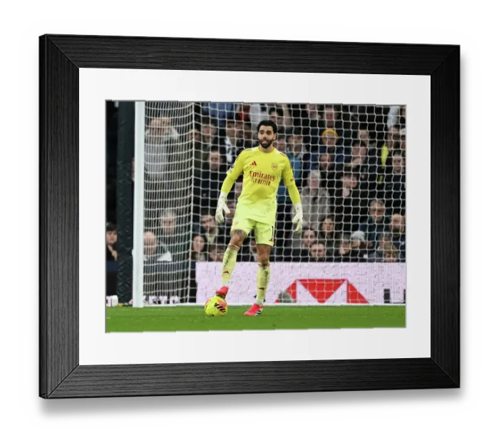 Framed Print : Tottenham Hotspur v Arsenal - Premier League Framed Print : Tottenham Hotspur v Arsenal - Premier League
