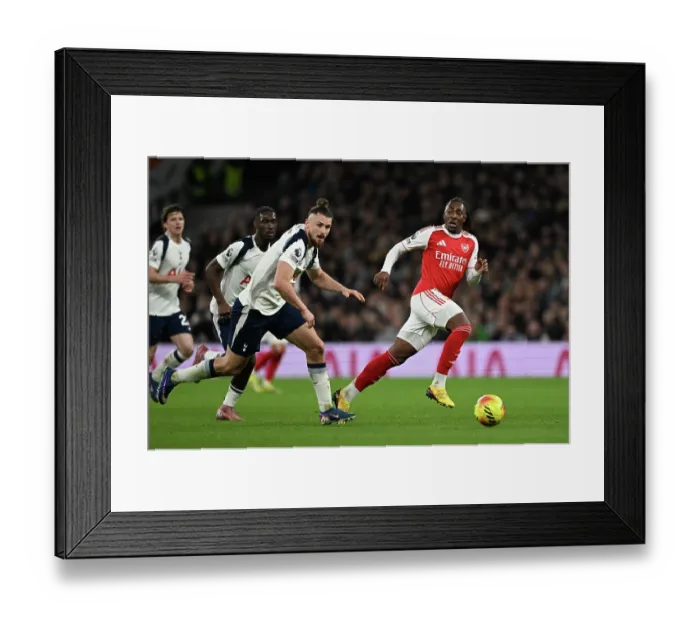 Framed Print : Tottenham Hotspur v Arsenal - Premier League Framed Print : Tottenham Hotspur v Arsenal - Premier League