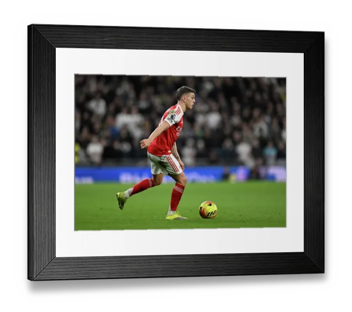 Framed Print : Tottenham Hotspur v Arsenal - Premier League Framed Print : Tottenham Hotspur v Arsenal - Premier League