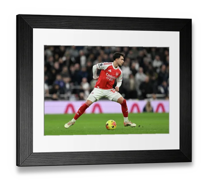 Framed Print : Tottenham Hotspur v Arsenal - Premier League Framed Print : Tottenham Hotspur v Arsenal - Premier League
