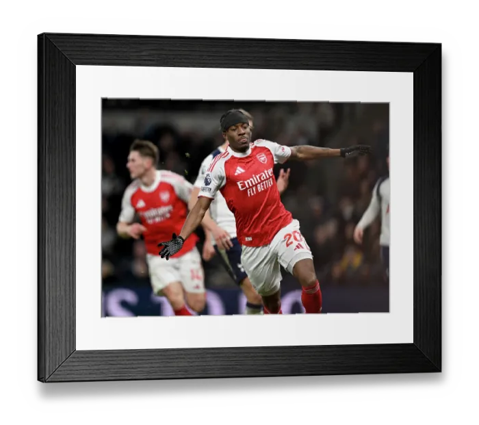 Framed Print : Tottenham Hotspur v Arsenal - Premier League Framed Print : Tottenham Hotspur v Arsenal - Premier League