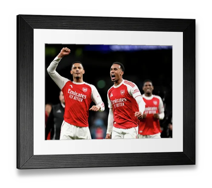 Framed Print : Tottenham Hotspur v Arsenal - Premier League
