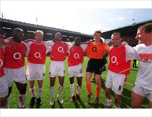 FA Premiership Showdown: Arsenal vs Leicester City, May 15, 2004, Highbury, London