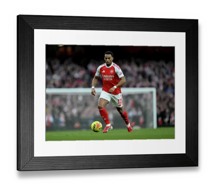 Framed Print : Arsenal v Chelsea - Premier League Framed Print : Arsenal v Chelsea - Premier League