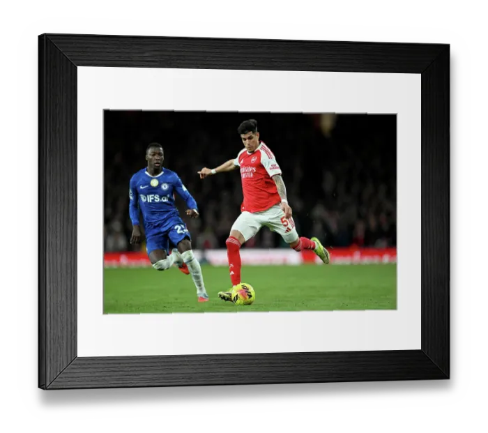 Framed Print : Arsenal v Chelsea - Premier League Framed Print : Arsenal v Chelsea - Premier League