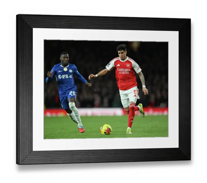 Framed Print : Arsenal v Chelsea - Premier League