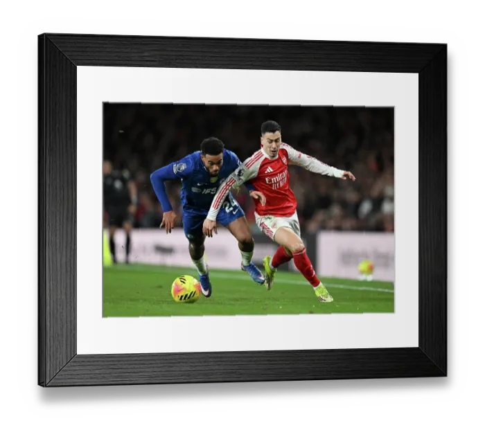 Framed Print : Arsenal v Chelsea - Premier League