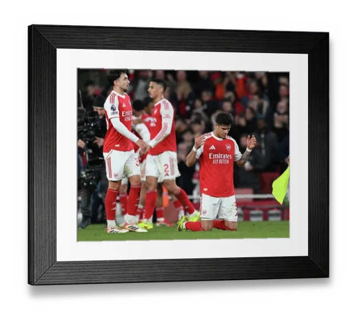 Framed Print : Arsenal v Chelsea - Premier League Framed Print : Arsenal v Chelsea - Premier League