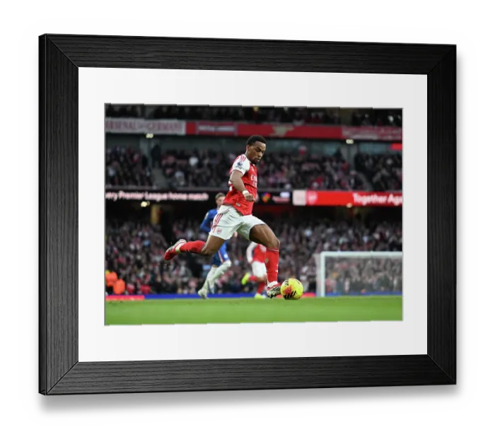 Framed Print : Arsenal v Chelsea - Premier League