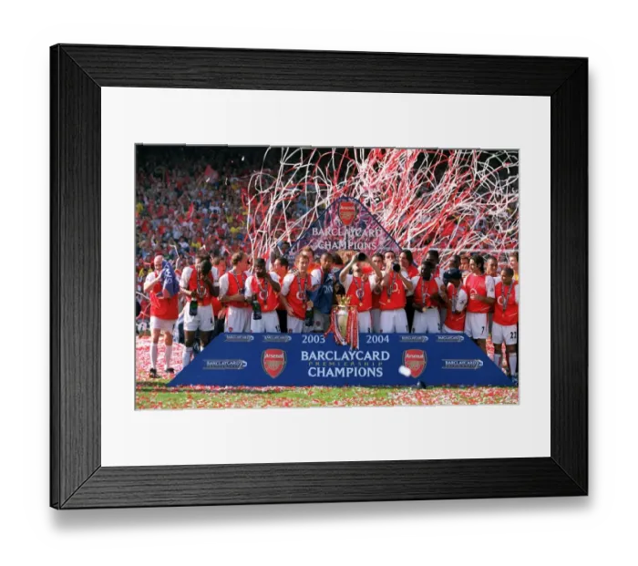 Framed Print : Arsenal vs Leicester City: FA Premiership Showdown at Highbury, May 15, 2004
