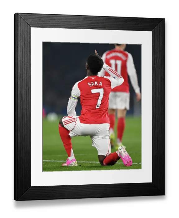 Framed Print : Brighton & Hove Albion v Arsenal - Premier League Brighton & Hove Albion v Arsenal - Premier League Framed Print : Brighton & Hove Albion v Arsenal - Premier League Brighton & Hove Albion v Arsenal - Premier League