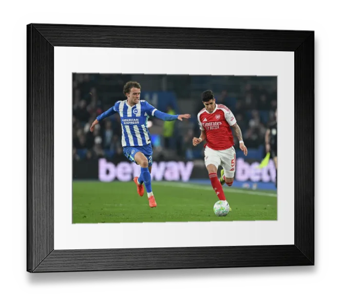 Framed Print : Brighton & Hove Albion v Arsenal - Premier League Framed Print : Brighton & Hove Albion v Arsenal - Premier League