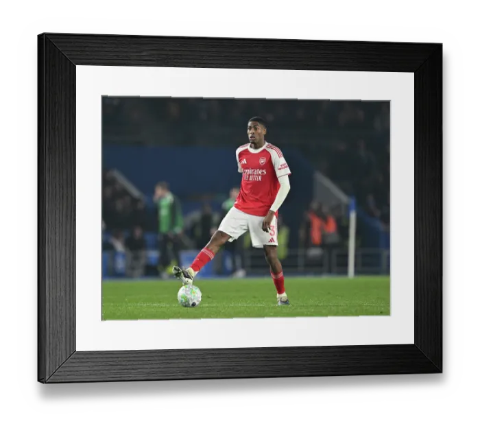 Framed Print : Brighton & Hove Albion v Arsenal - Premier League Brighton & Hove Albion v Arsenal - Premier League Framed Print : Brighton & Hove Albion v Arsenal - Premier League Brighton & Hove Albion v Arsenal - Premier League