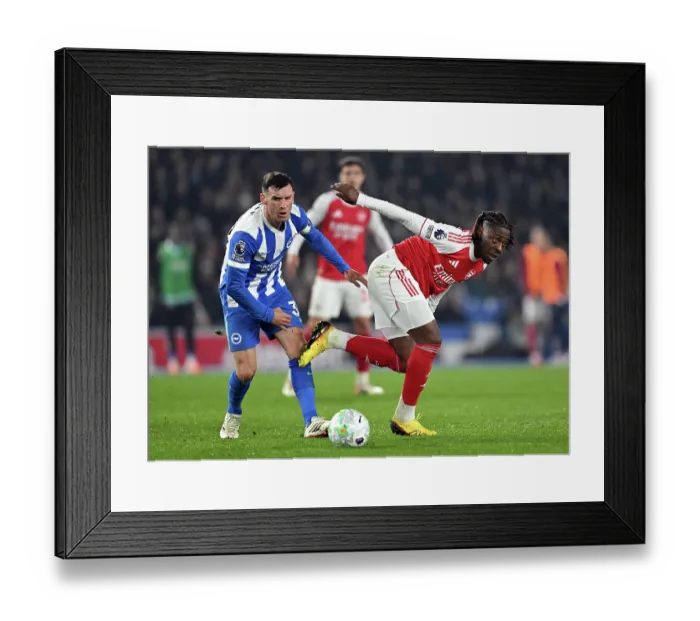 Framed Print : Brighton & Hove Albion v Arsenal - Premier League