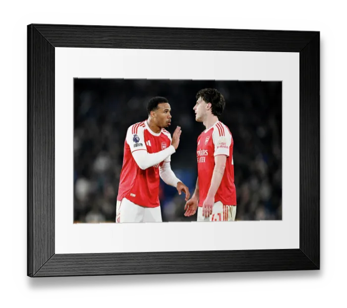 Framed Print : Brighton & Hove Albion v Arsenal - Premier League Framed Print : Brighton & Hove Albion v Arsenal - Premier League
