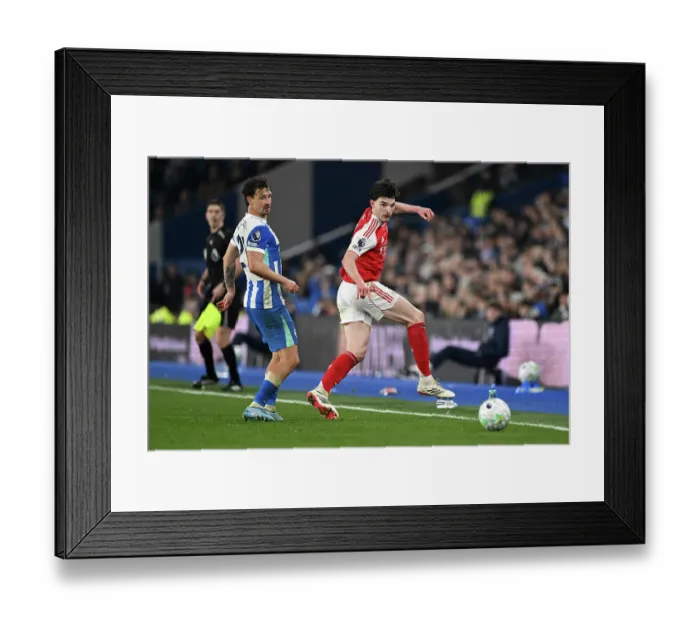 Framed Print : Brighton & Hove Albion v Arsenal - Premier League Framed Print : Brighton & Hove Albion v Arsenal - Premier League