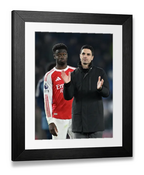 Framed Print : Brighton & Hove Albion v Arsenal - Premier League Framed Print : Brighton & Hove Albion v Arsenal - Premier League