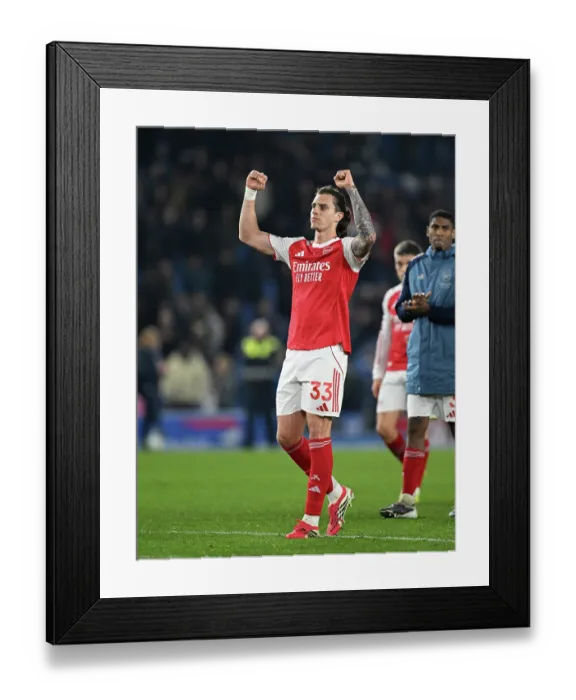 Framed Print : Brighton & Hove Albion v Arsenal - Premier League Brighton & Hove Albion v Arsenal - Premier League