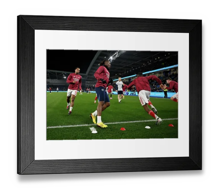 Framed Print : Brighton & Hove Albion v Arsenal - Premier League