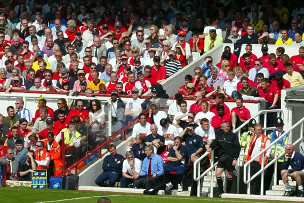 The Arsenal Dug Out. Arsenal 2: 1 Leicester City