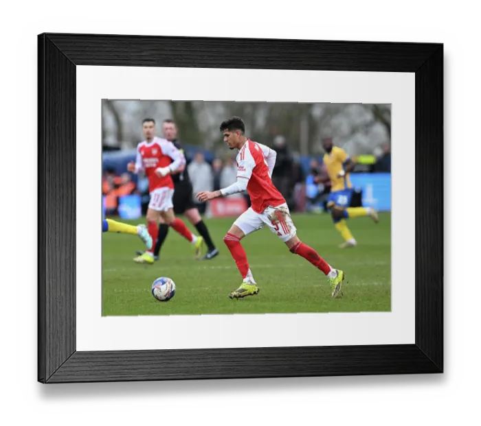 Framed Print : Mansfield Town v Arsenal - Emirates FA Cup Fifth Round