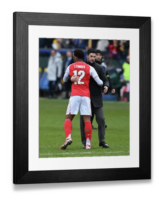 Framed Print : Mansfield Town v Arsenal - Emirates FA Cup Fifth Round