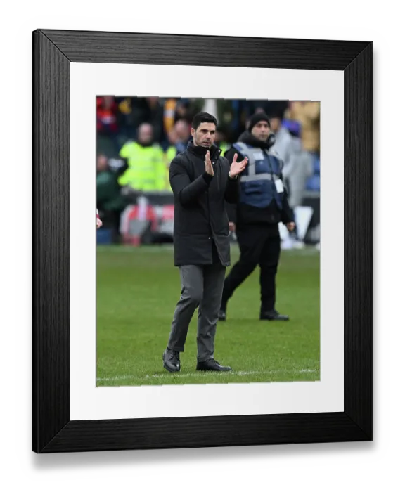Framed Print : Mansfield Town v Arsenal - Emirates FA Cup Fifth Round