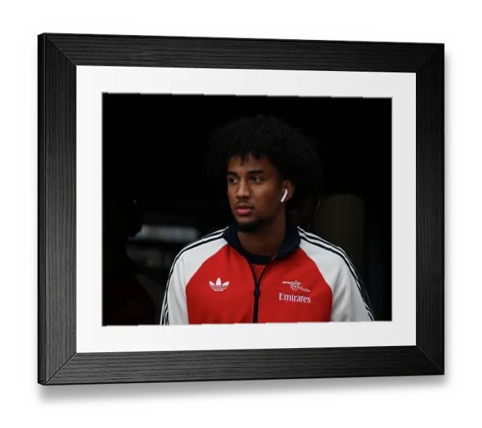 Framed Print : Mansfield Town v Arsenal - Emirates FA Cup Fifth Round
