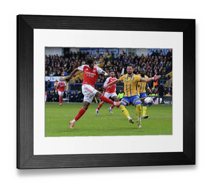 Framed Print : Mansfield Town v Arsenal - Emirates FA Cup Fifth Round Framed Print : Mansfield Town v Arsenal - Emirates FA Cup Fifth Round