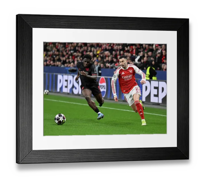 Framed Print : Bayer 04 Leverkusen v Arsenal FC - UEFA Champions League 2025 / 26 Round of 16 First Leg Framed Print : Bayer 04 Leverkusen v Arsenal FC - UEFA Champions League 2025 / 26 Round of 16 First Leg