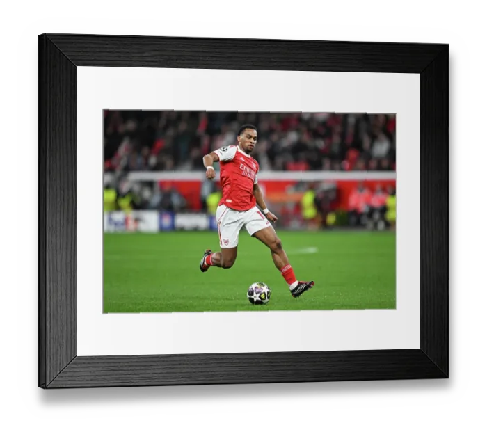 Framed Print : Bayer 04 Leverkusen v Arsenal FC - UEFA Champions League 2025 / 26 Round of 16 First Leg Framed Print : Bayer 04 Leverkusen v Arsenal FC - UEFA Champions League 2025 / 26 Round of 16 First Leg