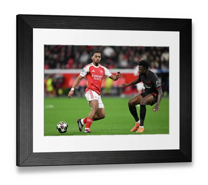 Framed Print : Bayer 04 Leverkusen v Arsenal FC - UEFA Champions League 2025 / 26 Round of 16 First Leg Framed Print : Bayer 04 Leverkusen v Arsenal FC - UEFA Champions League 2025 / 26 Round of 16 First Leg