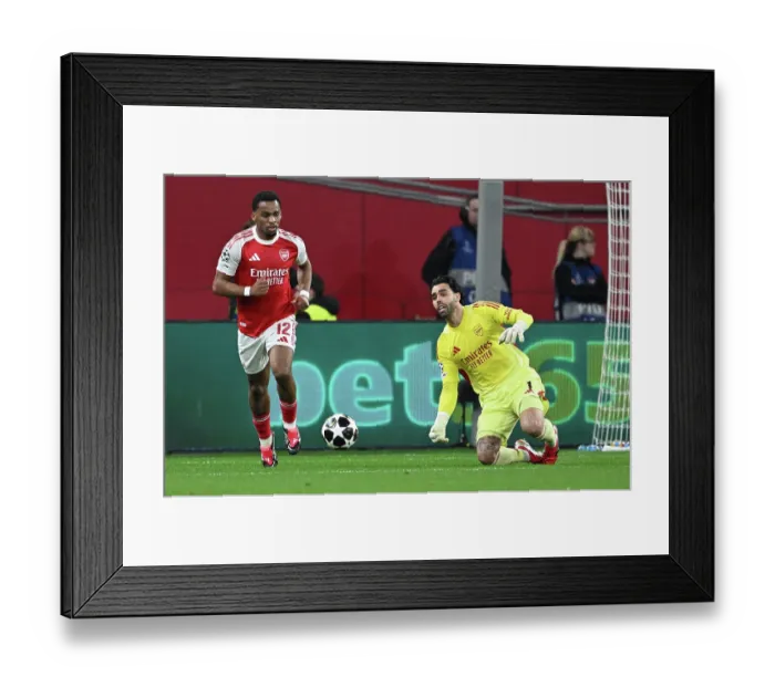 Framed Print : Bayer 04 Leverkusen v Arsenal FC - UEFA Champions League 2025 / 26 Round of 16 First Leg