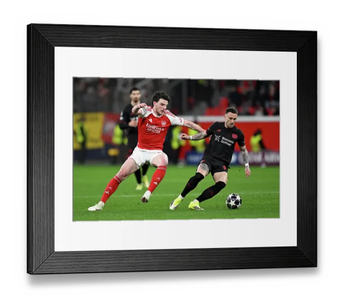 Framed Print : Bayer 04 Leverkusen v Arsenal FC - UEFA Champions League 2025 / 26 Round of 16 First Leg Framed Print : Bayer 04 Leverkusen v Arsenal FC - UEFA Champions League 2025 / 26 Round of 16 First Leg