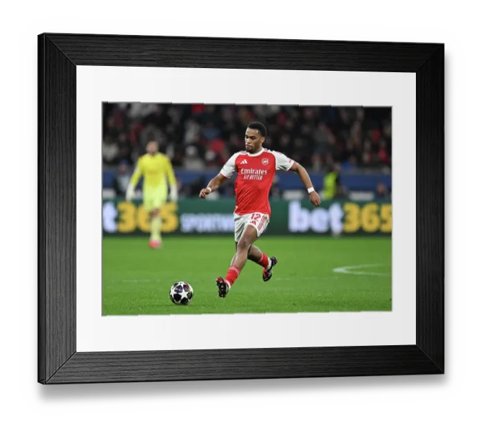Framed Print : Bayer 04 Leverkusen v Arsenal FC - UEFA Champions League 2025 / 26 Round of 16 First Leg Framed Print : Bayer 04 Leverkusen v Arsenal FC - UEFA Champions League 2025 / 26 Round of 16 First Leg
