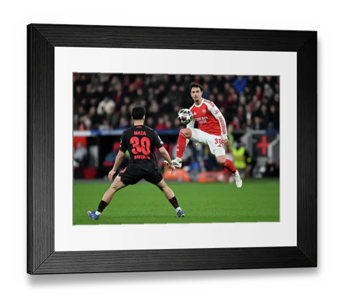 Framed Print : Bayer 04 Leverkusen v Arsenal FC - UEFA Champions League 2025 / 26 Round of 16 First Leg