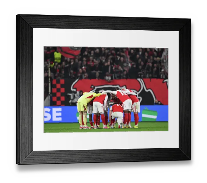 Framed Print : Bayer 04 Leverkusen v Arsenal FC - UEFA Champions League 2025 / 26 Round of 16 First Leg